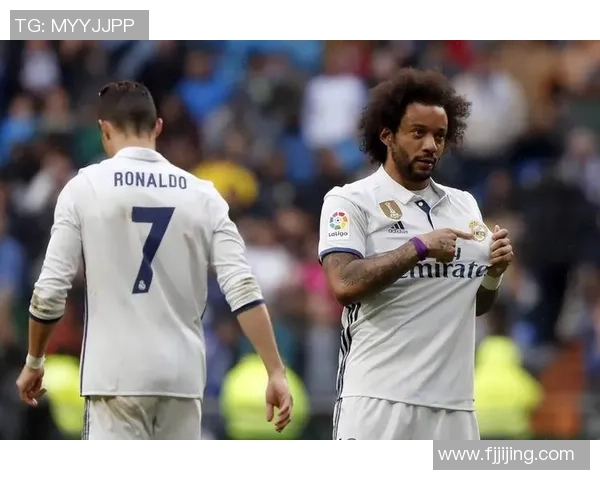 足球史上最早退役的球星是谁 盘点那些提前结束职业生涯的传奇人物